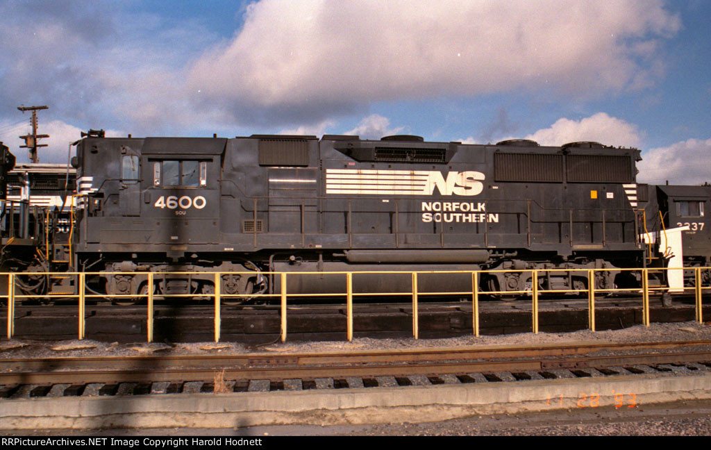 NS 4600, the class unit, rests at the fuel rack
